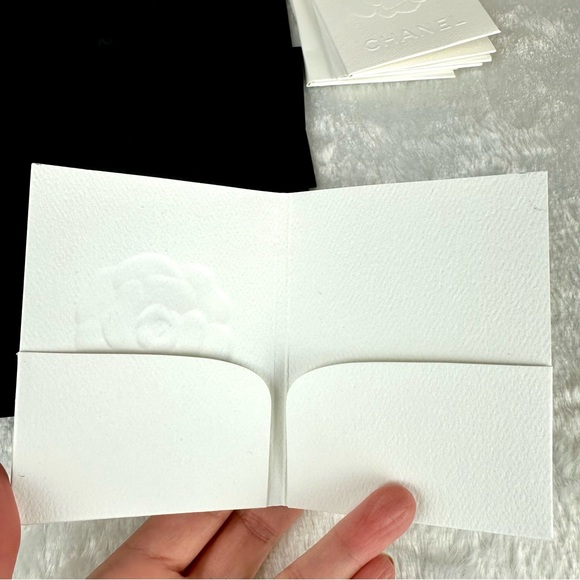 CHANEL Authentic White Mini Card and Black Envelopes FIVE SETS TOTAL - Picture 4 of 9